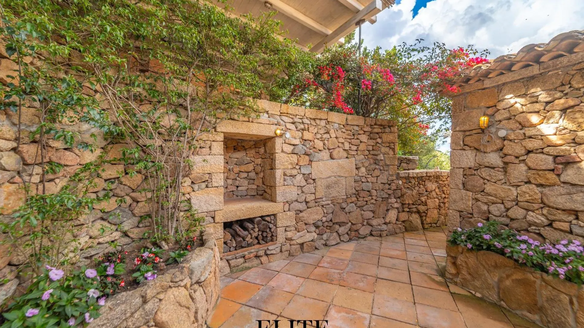 Prestigiosa Villa Di Lusso Con Vista Mozzafiato Porto Cervo Italia