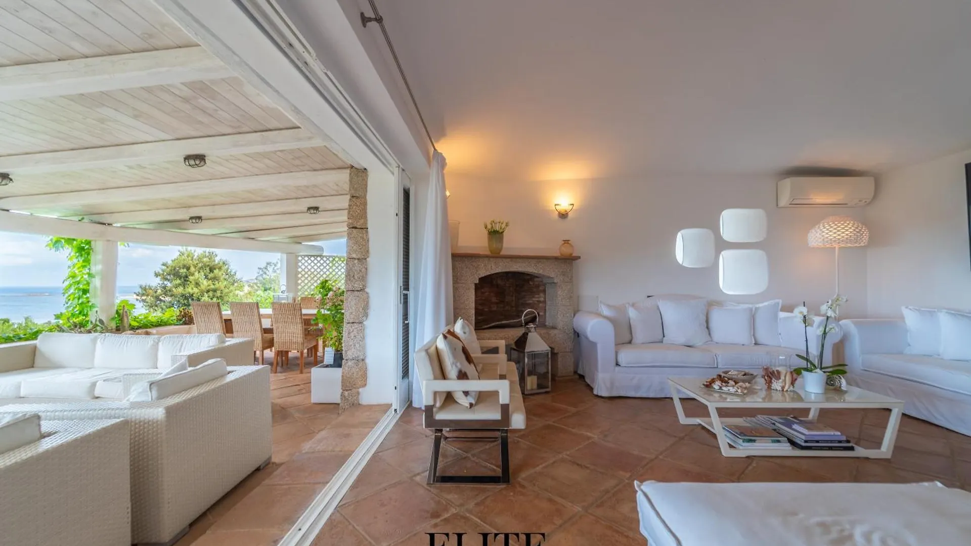 Prestigiosa Villa Di Lusso Con Vista Mozzafiato Porto Cervo