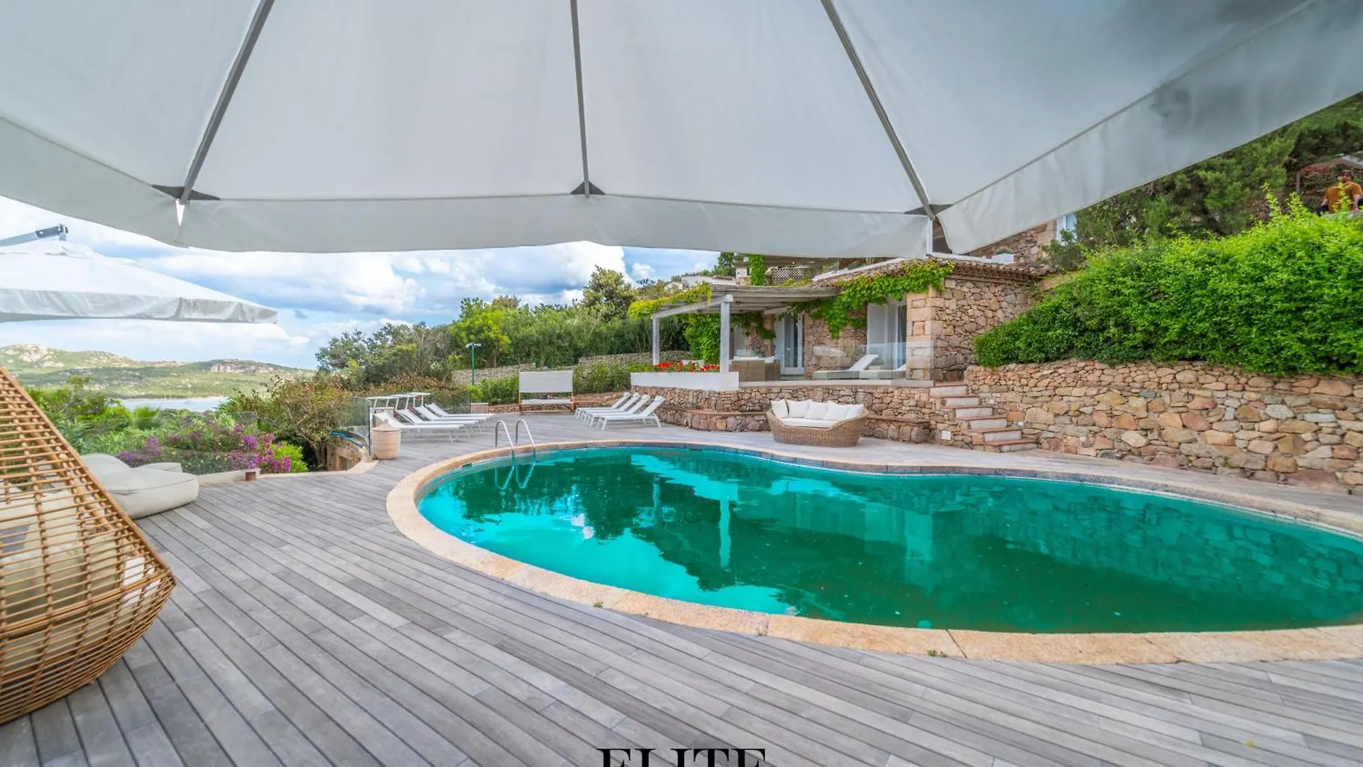 Prestigiosa Villa Di Lusso Con Vista Mozzafiato Porto Cervo